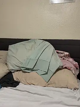 FreakNastyLacie online show from February 3, 2026, 3:28 pm