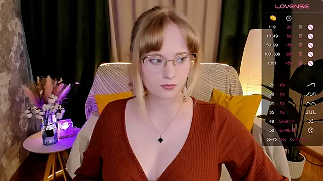 Aemilia  online show from March 20, 2026, 8:41 am