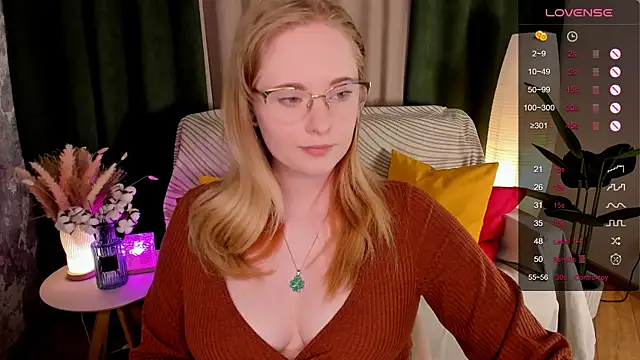 Aemilia  online show from May 23, 2026, 7:56 am