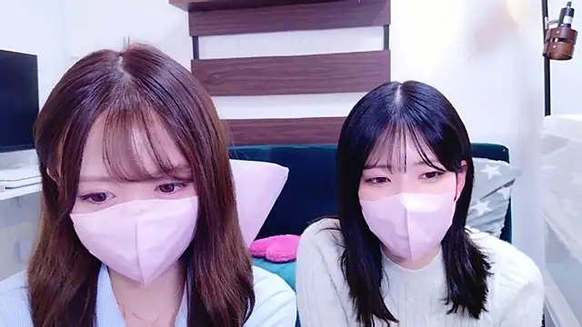 Snapshot of yuki-chi chatting on February 3, 2025, 1:19 pm yuki-chi online show from February 3, 2025, 1:19 pm