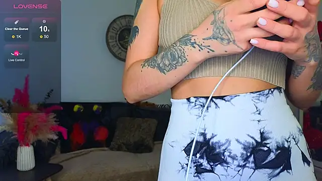 babilonian online show from February 15, 2025, 12:43 pm