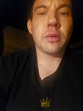 Snapshot of notsure353 chatting on February 10, 2025, 11:02 pm notsure353 online show from February 10, 2025, 11:02 pm