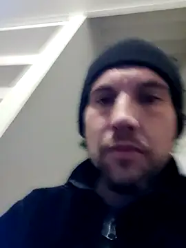 Snapshot of notsure353 chatting on March 1, 2026, 9:50 pm notsure353 online show from March 1, 2026, 9:50 pm