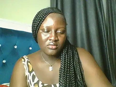 Snapshot of Heavy_ass chatting on July 16, 2026, 11:00 pm Heavy ass online show from July 16, 2026, 11:00 pm