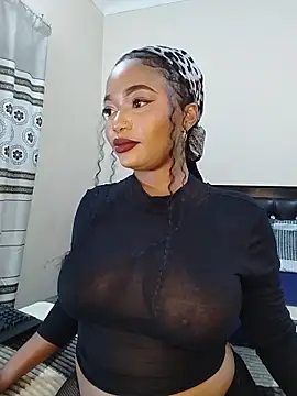 Snapshot of Sugartonguexx chatting on February 17, 2026, 8:04 pm Sugartonguexx online show from February 17, 2026, 8:04 pm