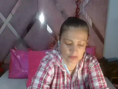 Mulan sexy01 online show from February 25, 2025, 8:09 pm