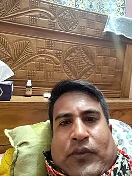 siam607022 online show from October 2, 2025, 8:38 pm