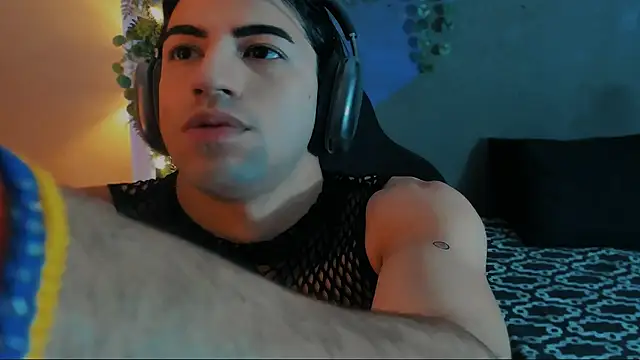 newjeff online show from March 14, 2025, 10:49 pm