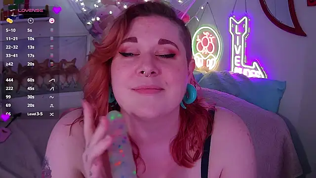 Snapshot of opalreigning chatting on January 16, 2025, 2:08 pm opalreigning online show from January 16, 2025, 2:08 pm