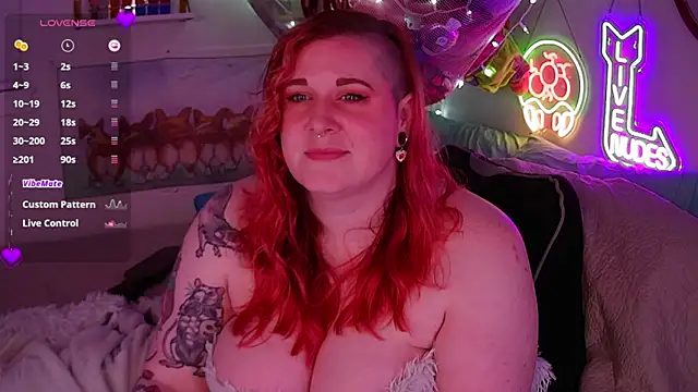 Snapshot of opalreigning chatting on February 6, 2026, 10:51 am opalreigning online show from February 6, 2026, 10:51 am