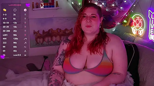 Snapshot of opalreigning chatting on February 26, 2026, 9:08 am opalreigning online show from February 26, 2026, 9:08 am