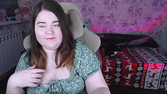 Estelle Hicks online show from February 23, 2026, 6:27 pm