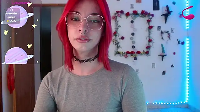 Snapshot of _GalyaX_ chatting on February 26, 2025, 2:04 am GalyaX online show from February 26, 2025, 2:04 am