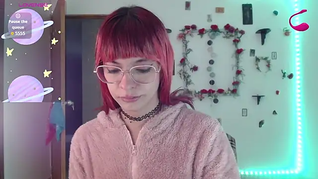 Snapshot of _GalyaX_ chatting on October 1, 2025, 12:49 am GalyaX online show from October 1, 2025, 12:49 am