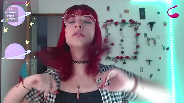 Snapshot of _GalyaX_ chatting on October 20, 2025, 10:21 pm GalyaX online show from October 20, 2025, 10:21 pm