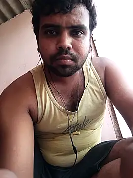 MeFeellove online show from October 6, 2025, 8:34 am