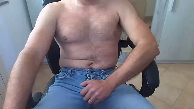 cocco1980xxxx online show from May 19, 2026, 6:42 am