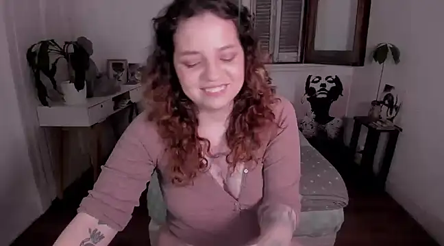 sophia goth online show from February 25, 2025, 11:55 pm