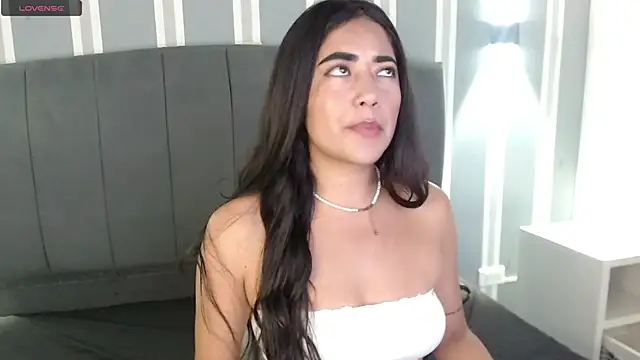 Snapshot of Susy_thomson chatting on March 7, 2025, 1:07 pm Susy thomson online show from March 7, 2025, 1:07 pm