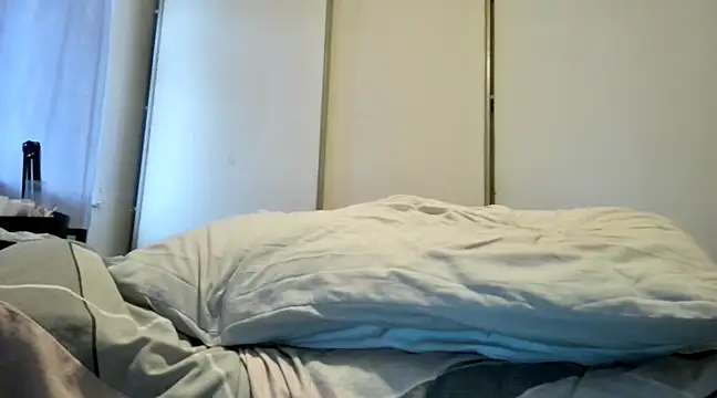 Bustycurves online show from December 17, 2024, 1:49 pm