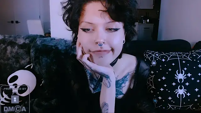 NaughtyLittleFox online show from July 26, 2026, 3:58 am