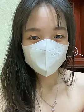 minmin2kk5 online show from March 22, 2025, 1:30 pm