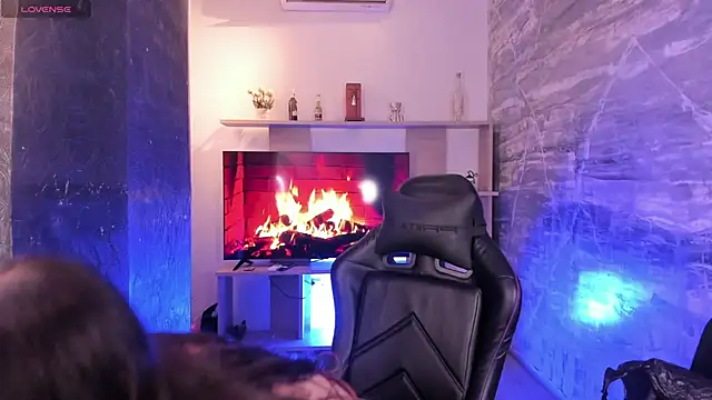 saracaball  online show from October 7, 2025, 1:36 am