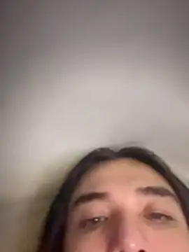 saracaball  online show from March 9, 2026, 3:32 am