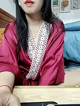 Snapshot of cream1299 chatting on February 15, 2025, 1:42 am cream1299 online show from February 15, 2025, 1:42 am