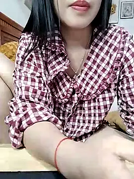 Snapshot of cream1299 chatting on March 13, 2025, 9:21 am cream1299 online show from March 13, 2025, 9:21 am