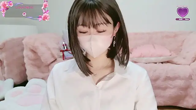 aaanyan online show from April 13, 2026, 10:48 pm