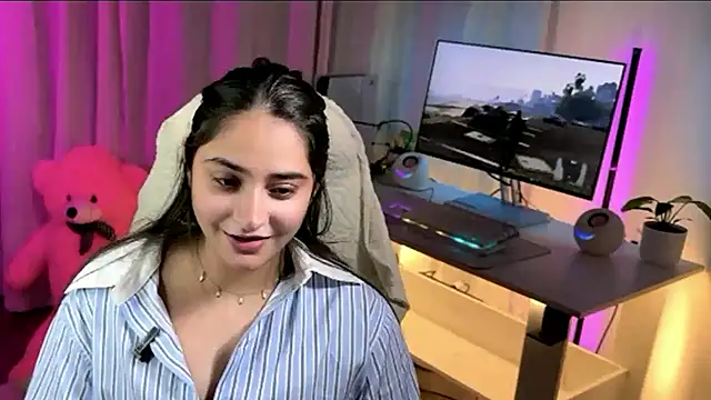 demieliss online show from February 12, 2026, 5:08 pm