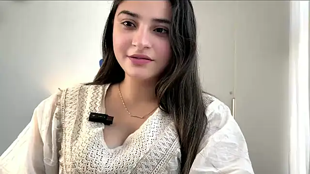 demieliss online show from April 10, 2026, 9:25 am