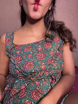 Snapshot of Goddess_sneha chatting on July 14, 2026, 12:22 pm Goddess sneha online show from July 14, 2026, 12:22 pm