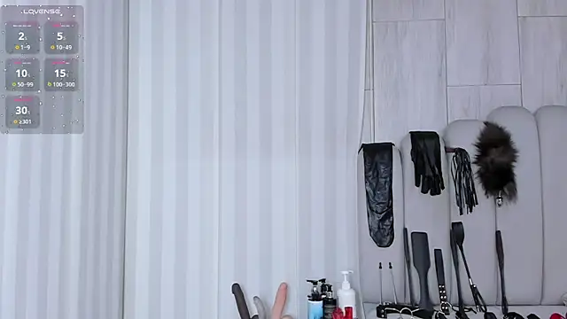 Snapshot of mileyerikson chatting on February 27, 2026, 5:51 am mileyerikson online show from February 27, 2026, 5:51 am