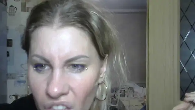 TherestlessKitty online show from February 21, 2025, 12:17 pm