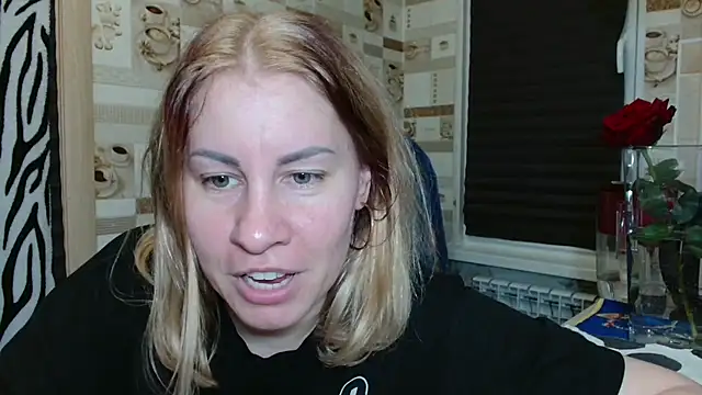 Snapshot of TherestlessKitty chatting on May 28, 2026, 10:18 pm TherestlessKitty online show from May 28, 2026, 10:18 pm