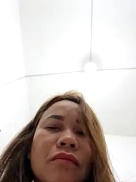 MinDanasa79 online show from February 5, 2026, 10:03 pm