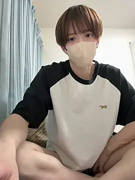 yuuuuma578 online show from May 4, 2026, 2:57 pm