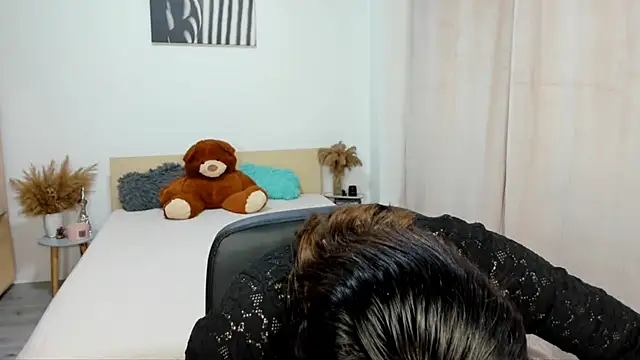 Alexa Dolly12 online show from February 22, 2025, 7:45 am