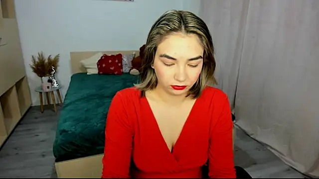 Alexa Dolly12 online show from December 22, 2025, 6:54 am