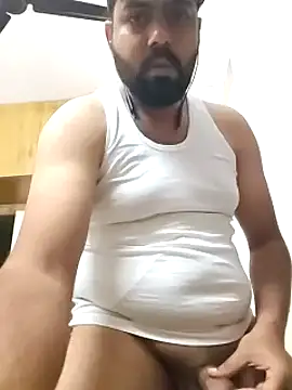 Snapshot of Hornie_small_Dick01 chatting on January 15, 2025, 7:01 pm Hornie small Dick01 online show from January 15, 2025, 7:01 pm