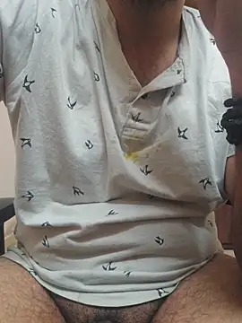 Snapshot of Hornie_small_Dick01 chatting on January 5, 2026, 6:44 pm Hornie small Dick01 online show from January 5, 2026, 6:44 pm