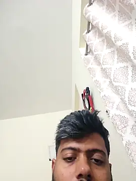 Snapshot of Hornie_small_Dick01 chatting on January 15, 2026, 9:14 am Hornie small Dick01 online show from January 15, 2026, 9:14 am