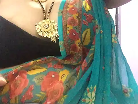 Desi bhabhiii online show from March 5, 2025, 8:43 am