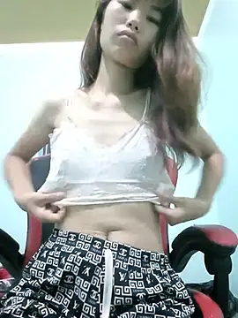Snapshot of Lonalysexy chatting on July 19, 2026, 10:57 pm Lonalysexy online show from July 19, 2026, 10:57 pm