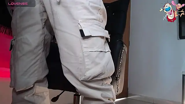 Snapshot of ren_stipee chatting on September 8, 2025, 9:58 pm ren stipee online show from September 8, 2025, 9:58 pm