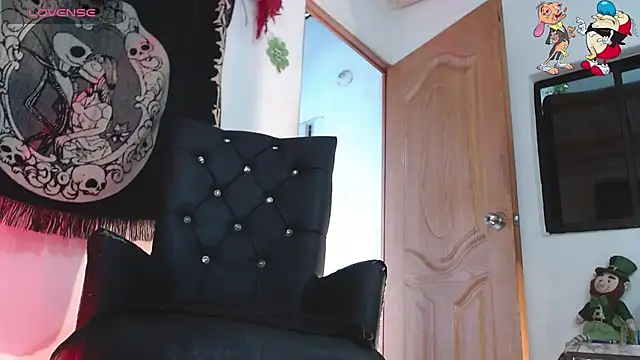 Snapshot of ren_stipee chatting on October 18, 2025, 10:10 pm ren stipee online show from October 18, 2025, 10:10 pm