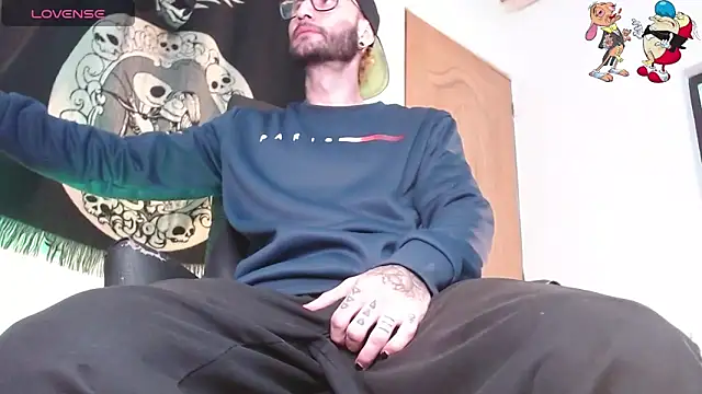 Snapshot of ren_stipee chatting on October 25, 2025, 1:57 am ren stipee online show from October 25, 2025, 1:57 am