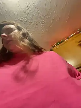 lairarose online show from January 3, 2025, 12:43 am